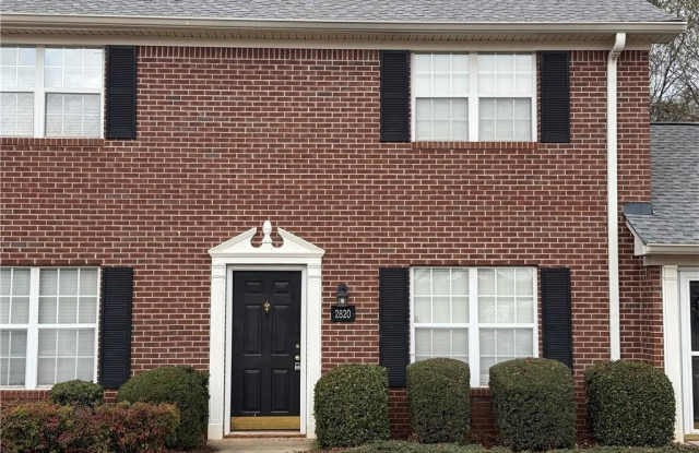 Photo of 2820 Florence Drive