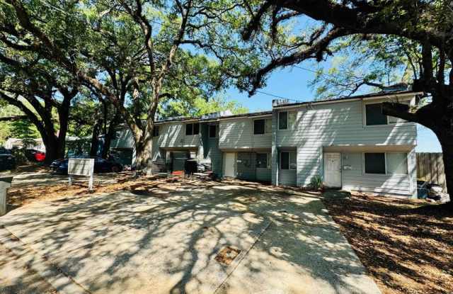 Photo of 1643 East 16th Street