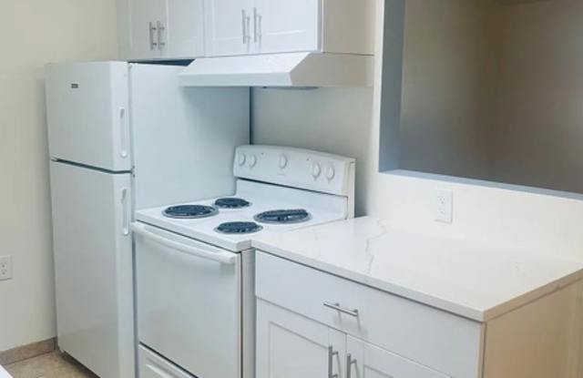 5466 East Willard Street