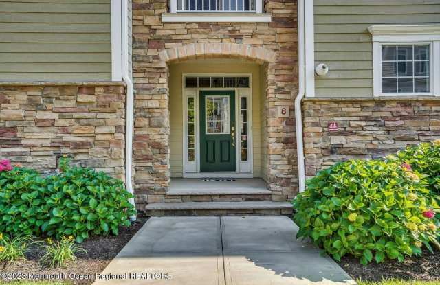 6 Greeley Terrace