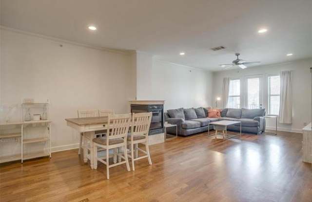 21 Totman St # U438UHK