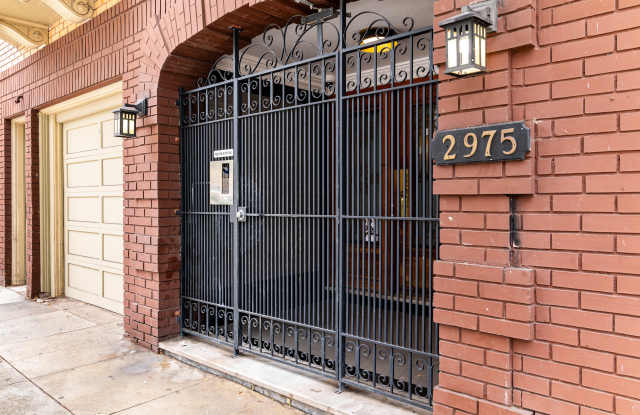 2975 Van Ness Apartments