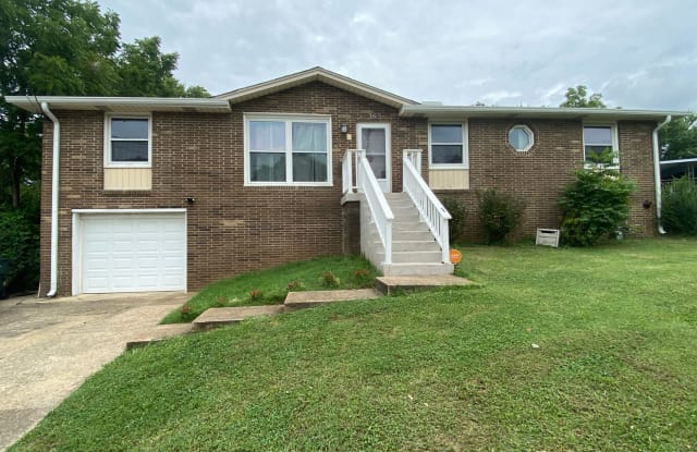 165 Jacksonian Dr - 165 Jacksonian Drive, Nashville, TN 37076