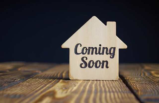 COMING SOON: BIG College Area Townhome 4 Bed / 2.5 Bath garage, AC, pool, W/D