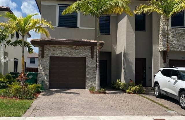 25058 SW 107th Ct - 25058 SW 107th Ct, Miami-Dade County, FL 33032