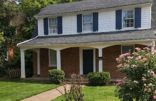 2027-2028  School Year 8 bdrm / 3 bath 508 14th St NW