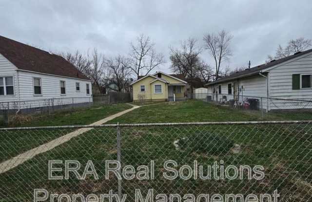 1435 Republic Ave.