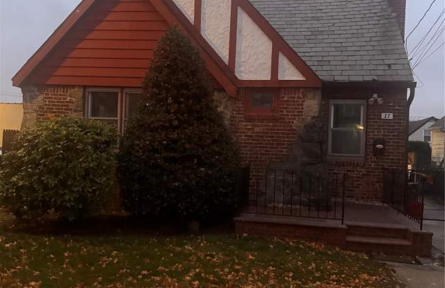 Photo of 17 Madison Street