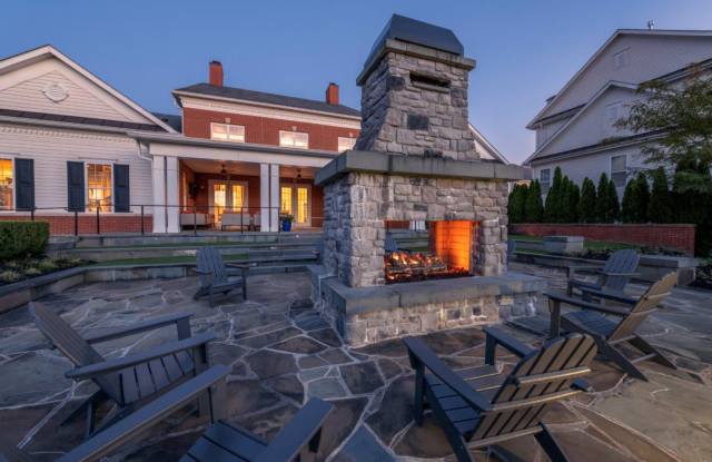 The Enclave at Emerson Apartments and Townhomes