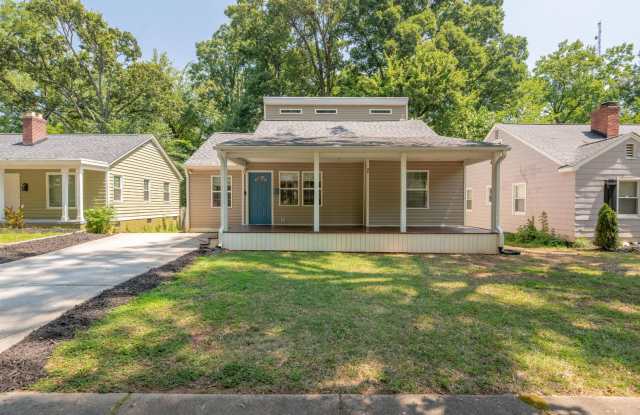 Renovated Home just minutes from Uptown!
