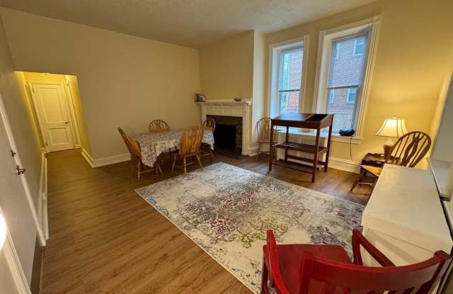 Photo of 426 OLD LANCASTER ROAD