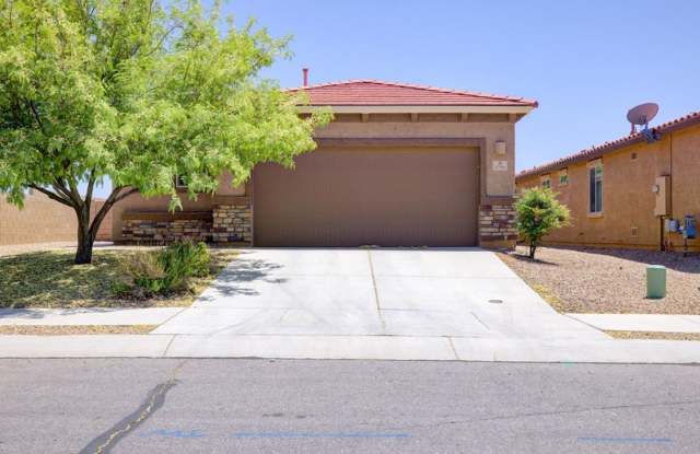 3 Bedroom 2 Bathroom - 6794 East Sea Horse Road, Tucson, AZ 85756