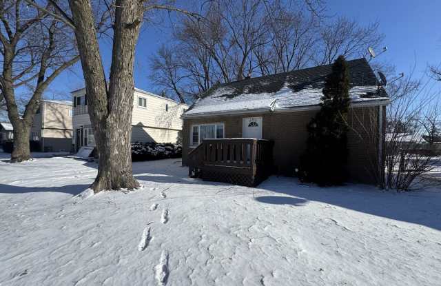 16935 Western Avenue