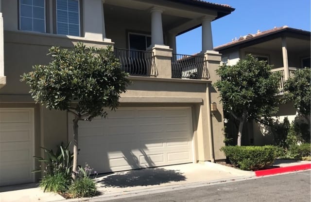 907 Somerville - 907 Somerville, Irvine, CA 92620