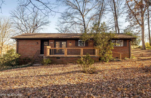 Photo of Maryville 37803 - 3 bedroom, 2 bath - call Jackie Mills 865-748-2851