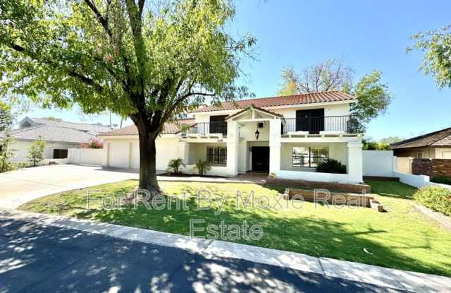 119 East Palomino Drive