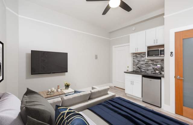 2148 Broderick Apartments