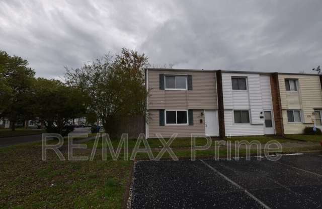 Photo of 1284 Green Cedar Lane
