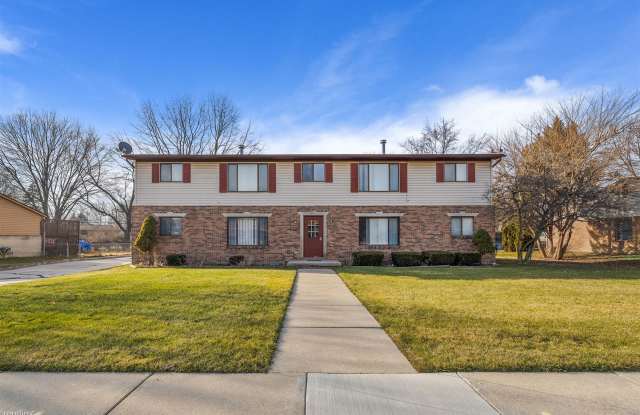 39471 Jefferson Avenue - 39471 Jefferson Avenue, Macomb County, MI 48045