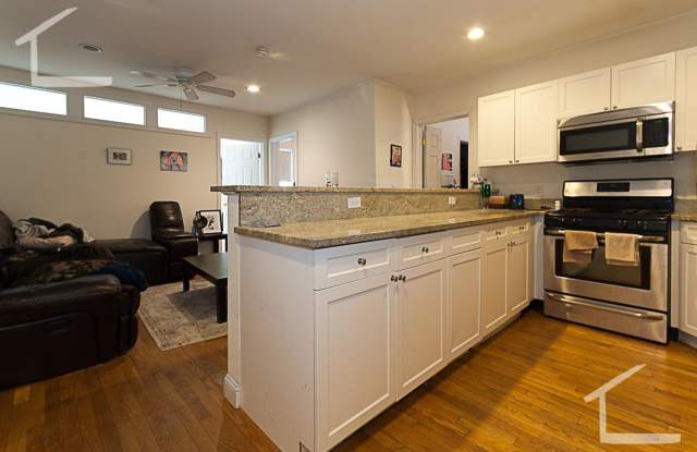 Nice 3 bed in Brookline