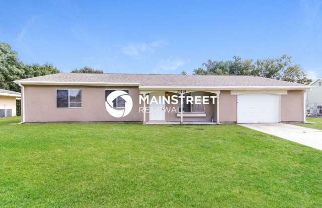 349 Southwest Cherryhill Road