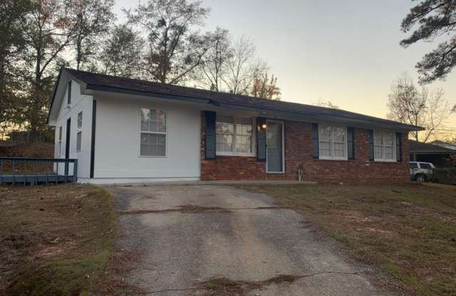 3037 Foresthill Drive