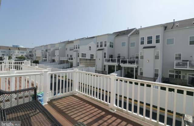 22702 PARKLAND FARMS TERRACE