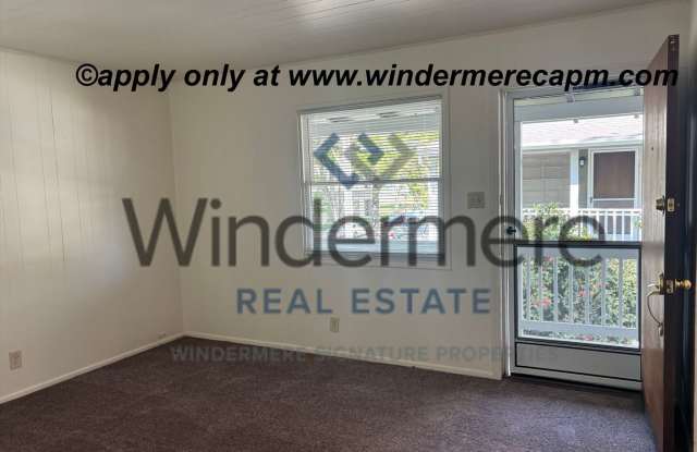 Adorable 1 bed Apartment set in an intimate 8 unit community in New Era Midtown!