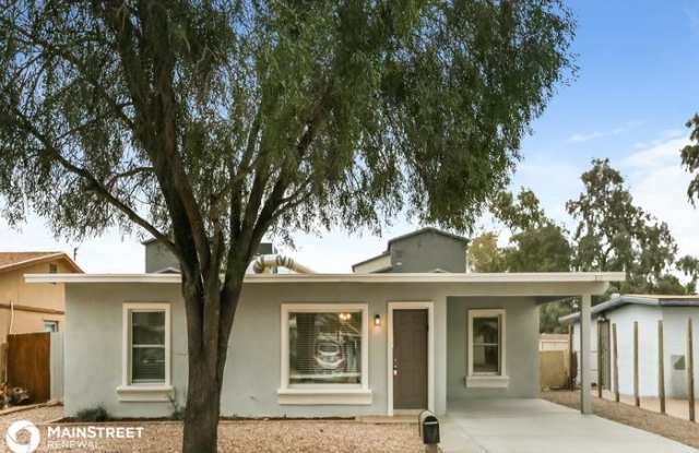 311 South Robert Road