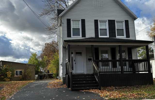 307 West Lynde Street