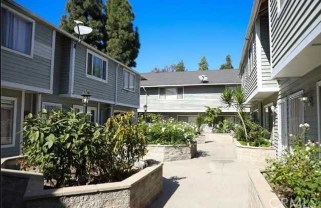 1531 French St