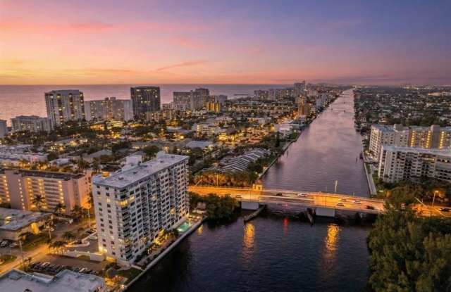 1401 N Riverside Drive unit: 307