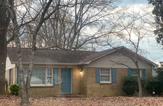 Photo of Charming Three Bedroom Home in Beacon Hills!