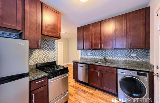 Photo of 2918 N Mildred Ave