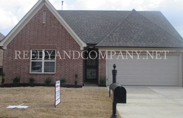 4026 Sunset Lake Ln - 4026 Sunset Lake Lane, Shelby County, TN 38135