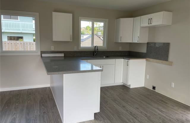 45-143 William Henry Road unit: D