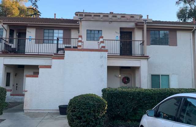 Beautiful 3 Bed 2 Bath Condo in Carlsbad!