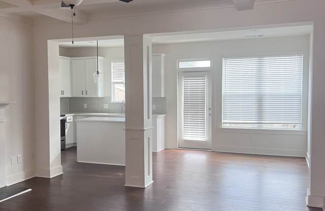 116 S Auburn Landing