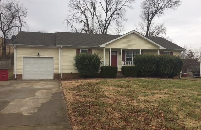 418 Kelsey Dr - 418 Kelsey Drive, Clarksville, TN 37042