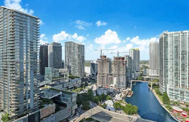 31 SE 5th St unit 3421 (A11865366)