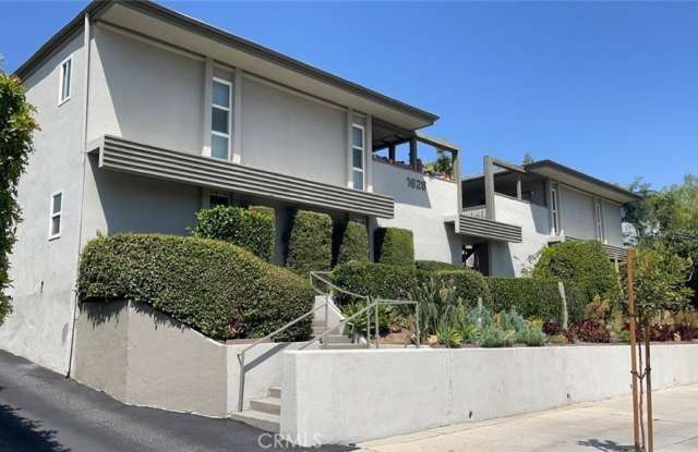 1628 South Huntington Dr.