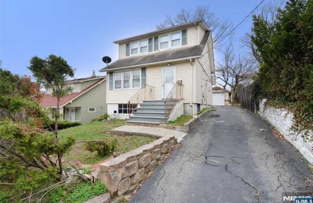 263 Sutton Avenue