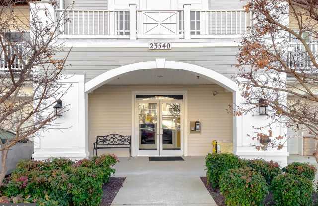 Photo of 23540 F D R Boulevard unit: 303