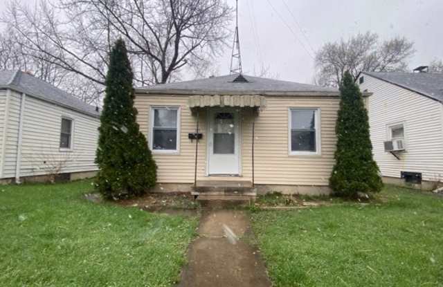 3025 Winter St - Two Bedroom Home w/New Carpet  2 Car Detached Garage! Available Now!! photos photos