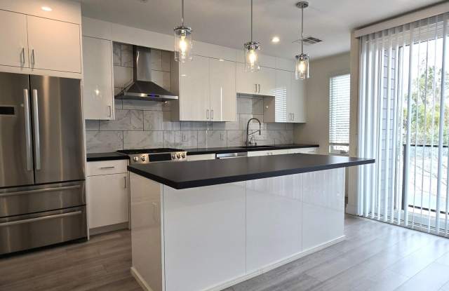 506 S Hardy Drive unit: Apt 1007