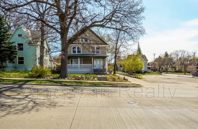 354 Fuller Ave SE 2 - 354 Fuller Ave SE, Grand Rapids, MI 49506