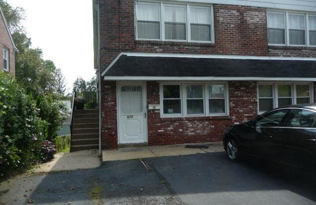 620 BURKE AVE - 620 Burke Ave, Rockledge, PA 19046