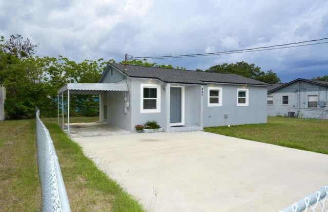 885 Ruby Ave