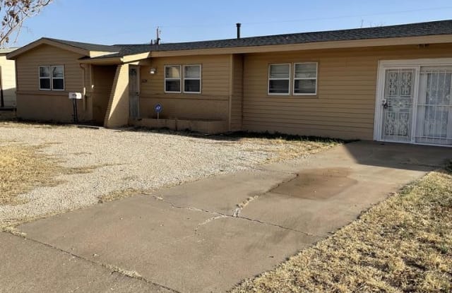 1524 E 13th St - 1524 East 13th Street, Odessa, TX 79761