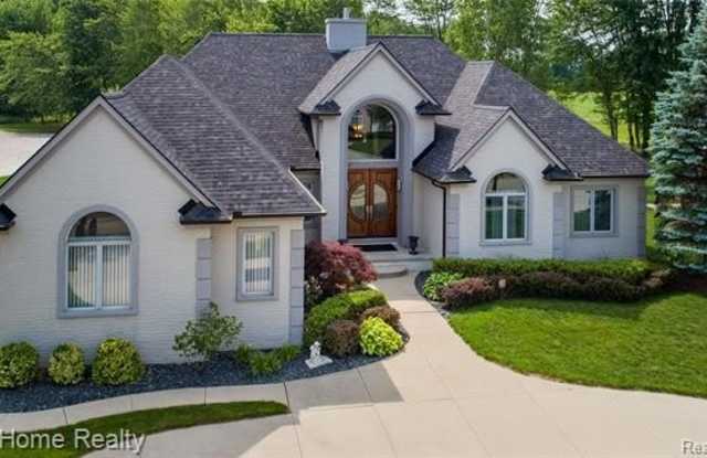 Photo of 18970 BEDFORD Drive